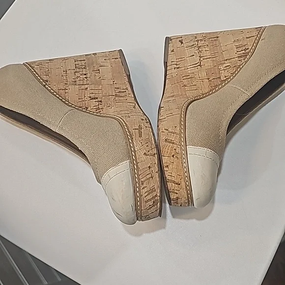 Tory Burch Shoes - Picture 3 of 7